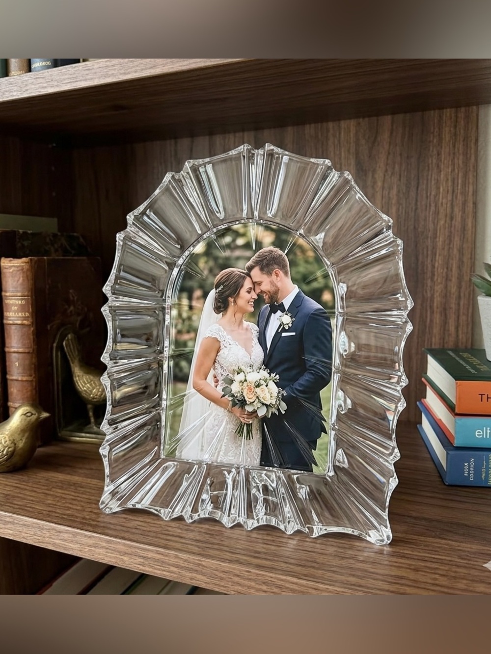 VINTAGE MIKASA "MONARCH" CATHEDRAL ARCH CRYSTAL PICTURE FRAME